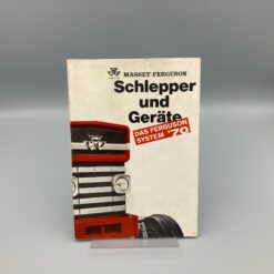 MASSEY-FERGUSON Prospekt Schlepper, Geräte, Mähdrescher, Erntemaschinen