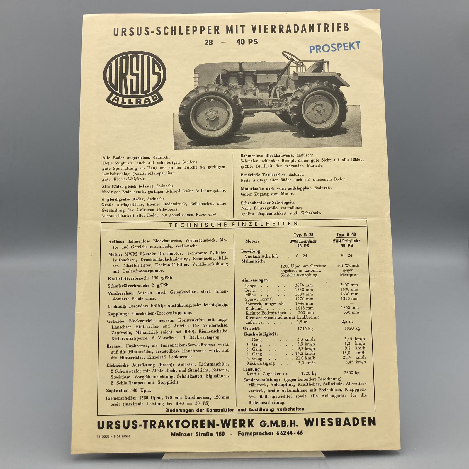URSUS Prospekt Schlepper mit Vierradantrieb 28-40PS